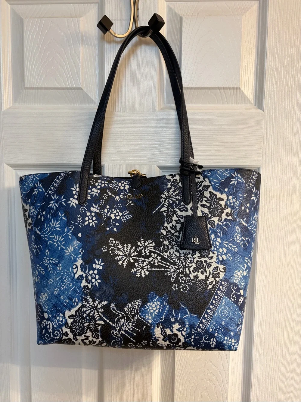 Lauren Ralph Lauren Navy and Blue Floral Tote with Navy Pouch- NWOT